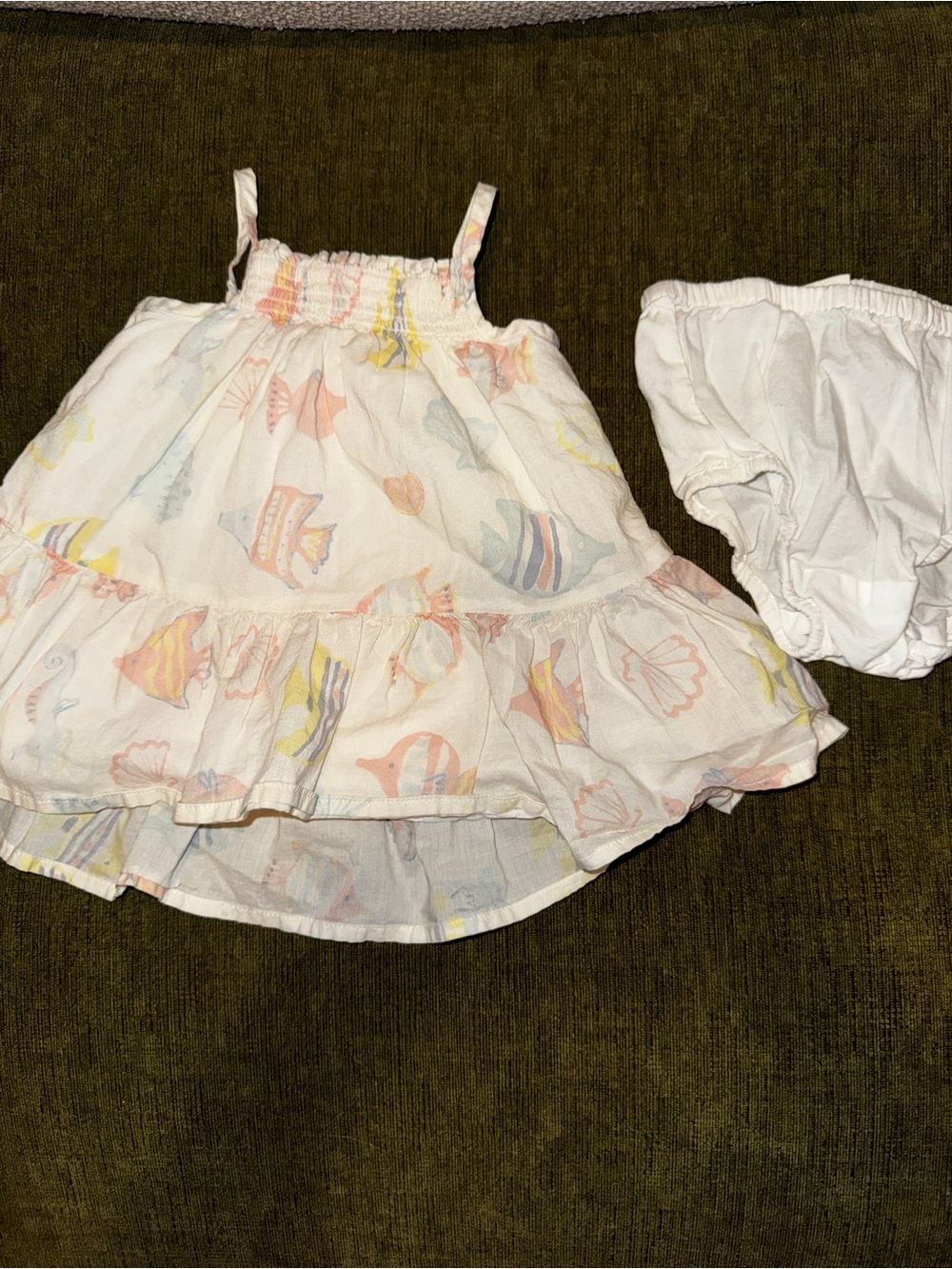 Baby Gap Bundle - Picture 5 of 6
